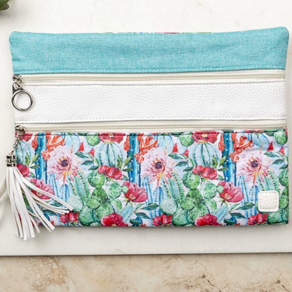 Peachy Keen Succulent Floral Versi Makeup Bag